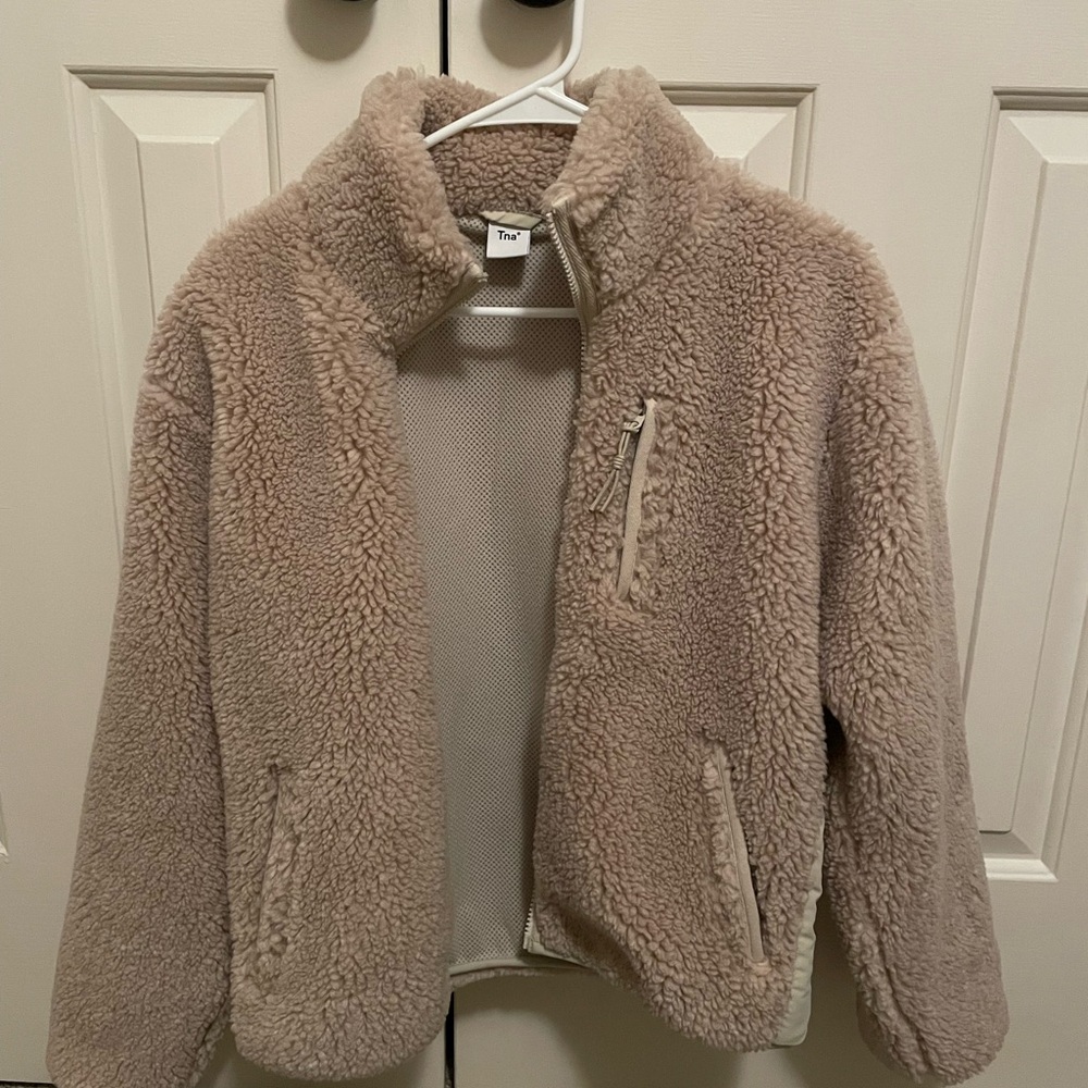 Aritzia/TNA Dusty Rose Sherpa Fleece Jacket